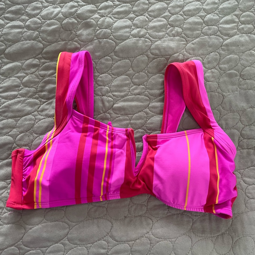 Ibiza xl Pink Stripe Bikini Top